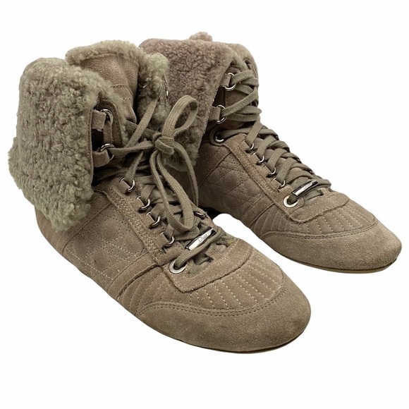 DIOR Shearling lined Cannage Suede boots - Picture 1 of 15
